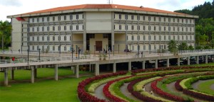 EN IMÁGENES: el abandono al que está sometida la Universidad Simón Bolívar