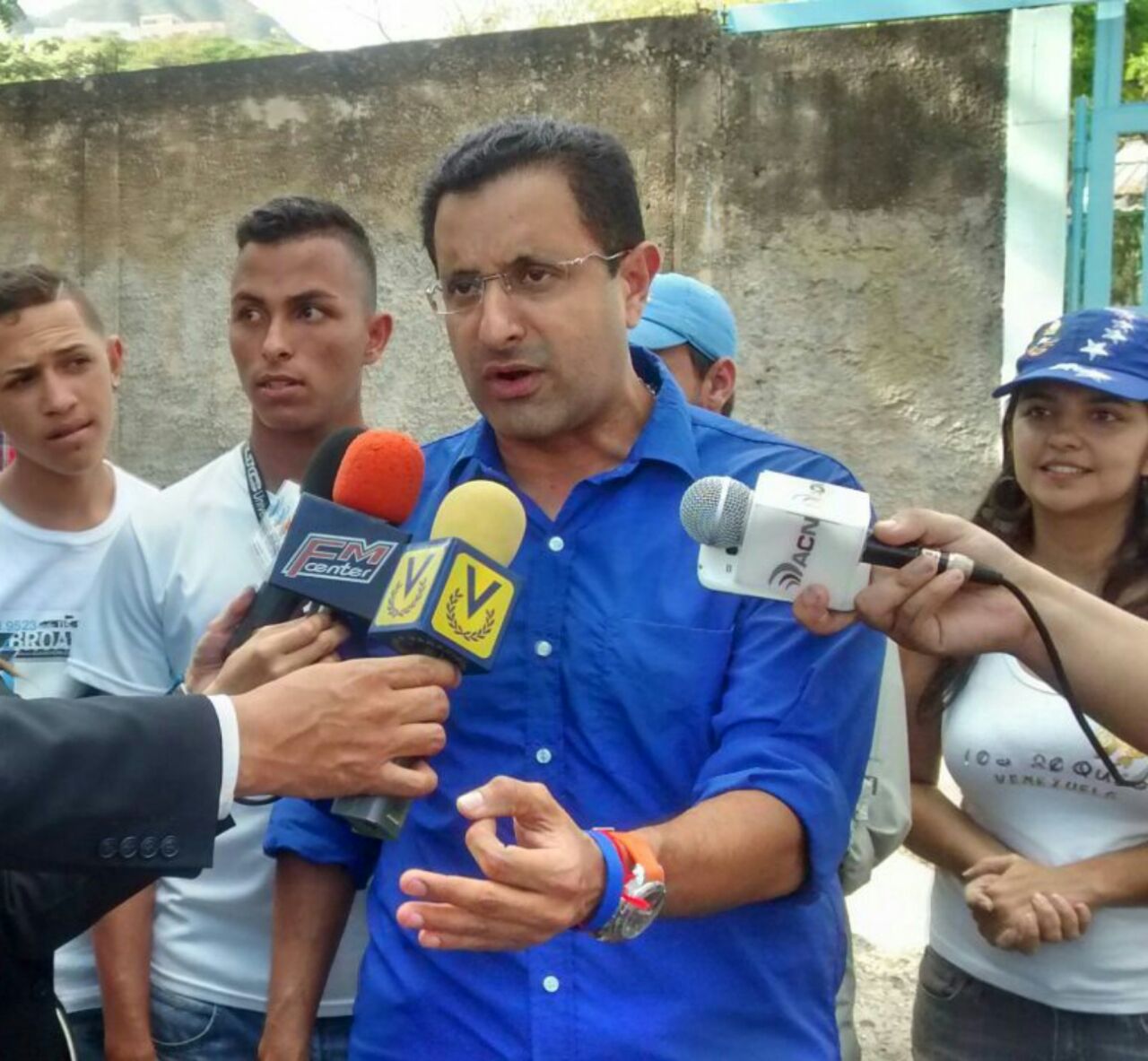 Diputado Ángel Álvarez Gil: El pueblo quiere una salida electoral y ese derecho no es negociable