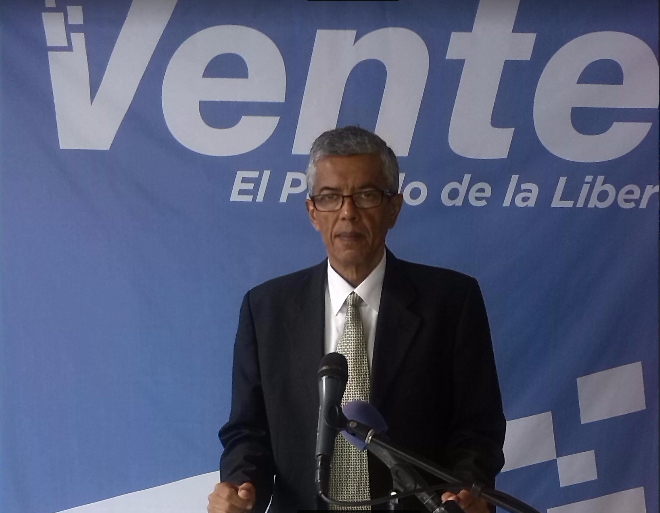 Diputado Luis Barragán: Rechazamos la banalización del problema esequibano