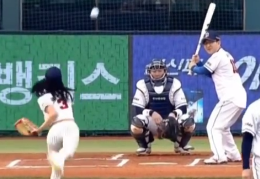PONCHAOS TODOS… con las lanzadoras coreanas que están como les da la gana (VIDEO)