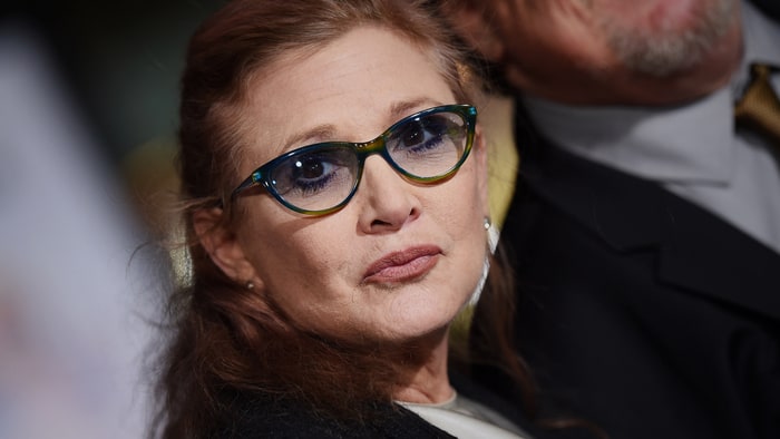 Carrie Fisher en cuidados intensivos tras sufrir un infarto