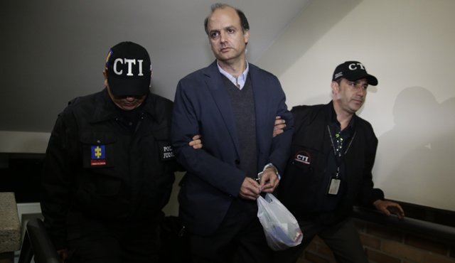 Exviceministro colombiano aceptó tres cargos que le imputó la Fiscalía por escándalo de Odebrecht