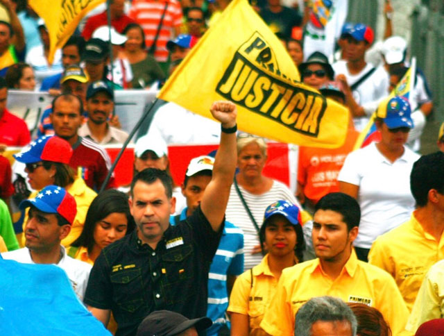 José Antonio Mendoza: Seguiremos luchando en las calles hasta lograr las elecciones