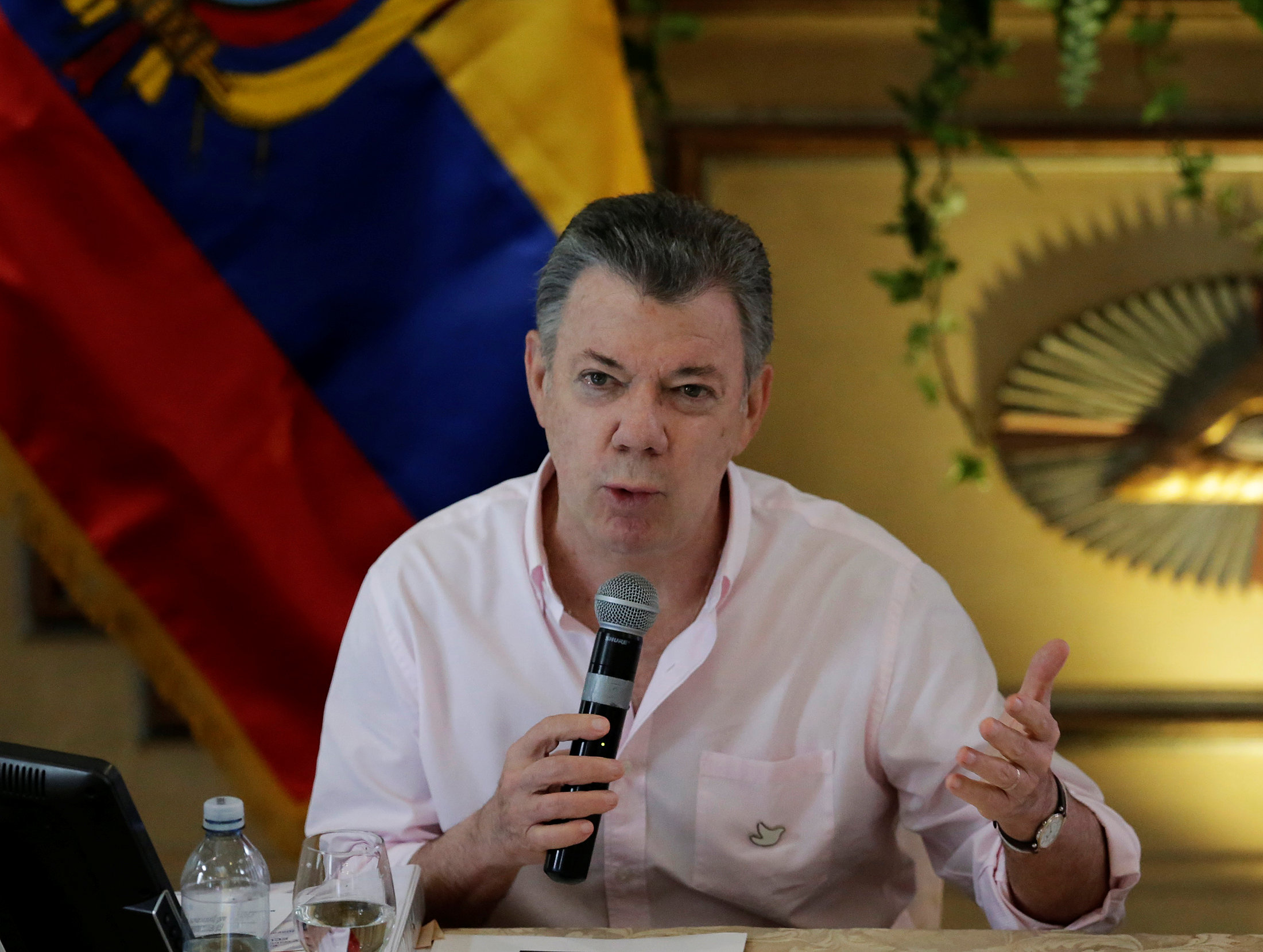 Santos pide a colombianos no “caer en la xenofobia” con venezolanos