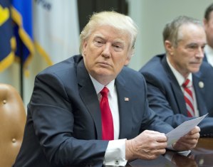 Trump promete que los responsables de filtraciones pagarán “un gran precio”