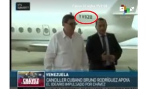 Un festín de “colitas” en aviones de Pdvsa el homenaje oficialista a Hugo Chávez (+fotos)