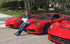 De taxista a coleccionista de Ferraris gracias a sobornos en Pdvsa (ENCHUFE + NOVIA TUNING)