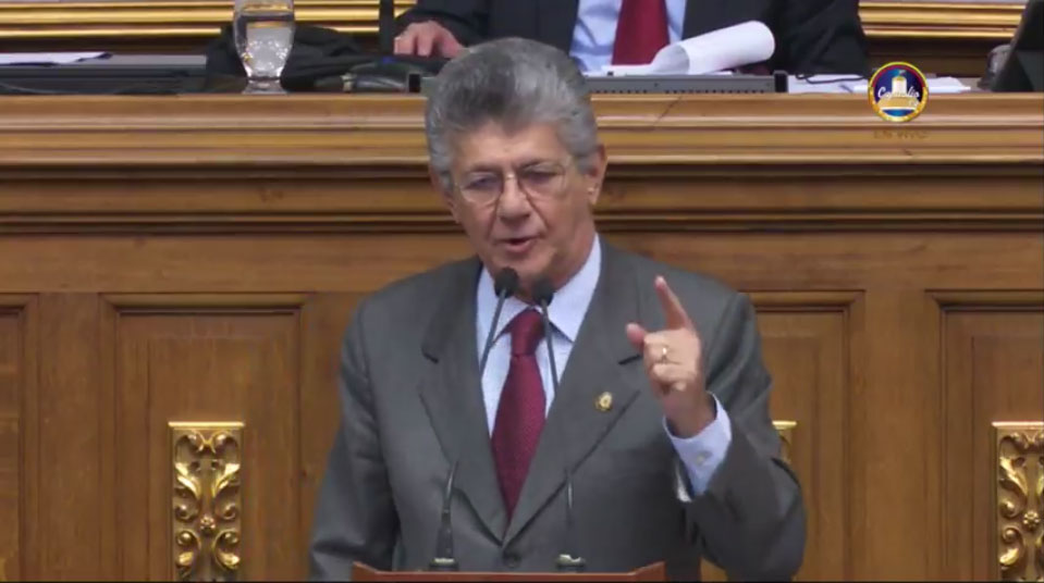 Ramos Allup: La AN seguirá existiendo porque los venezolanos votaron por ella (Video)