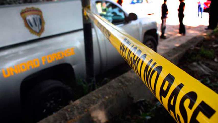 Al menos tres muertos en intento de saqueo a granja de pollos en Vargas