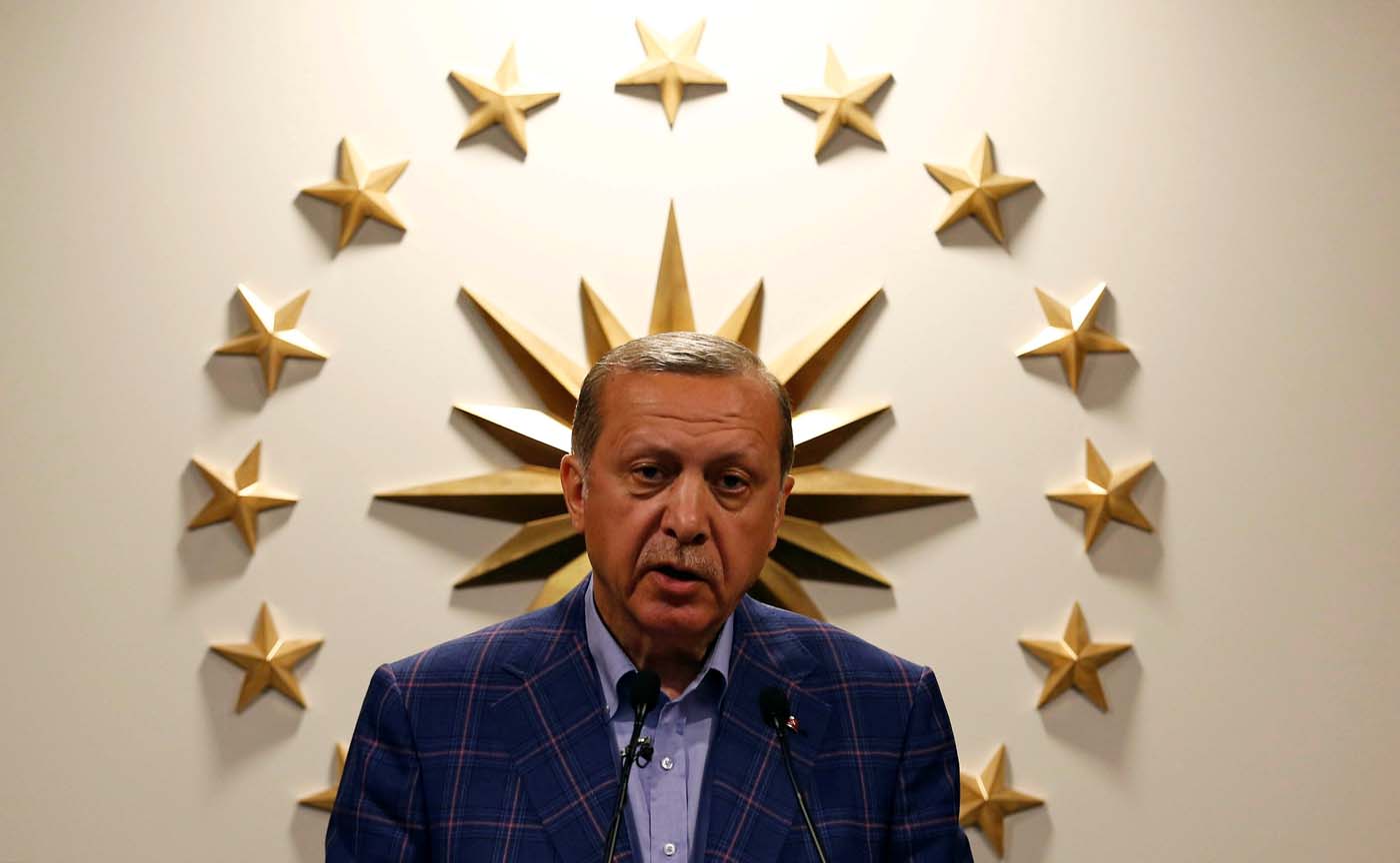 Erdogan expresa a Putin su preocupación por ataques en Guta