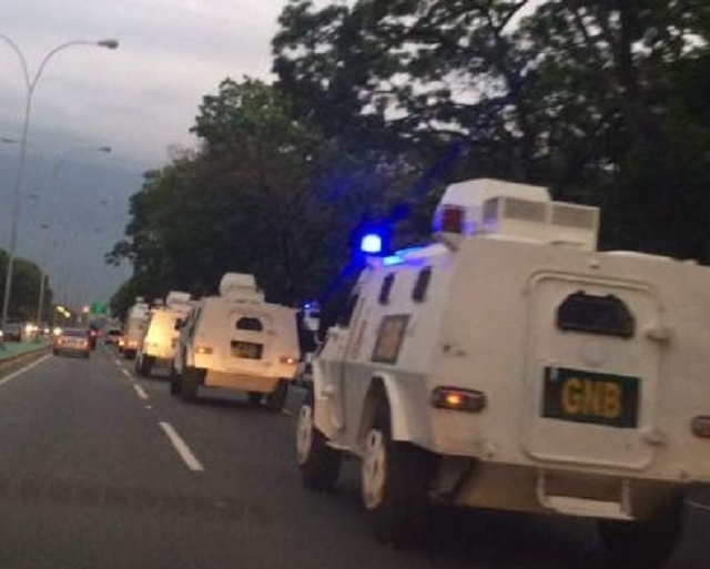 Reforzarían vigilancia en sedes públicas y militares ante manifestaciones en Caracas (FOTO)