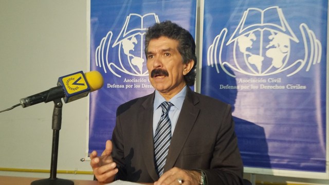 Rafael Narváez, , abogado y coordinador de la Asociación civil Defensa por los Derechos Civiles