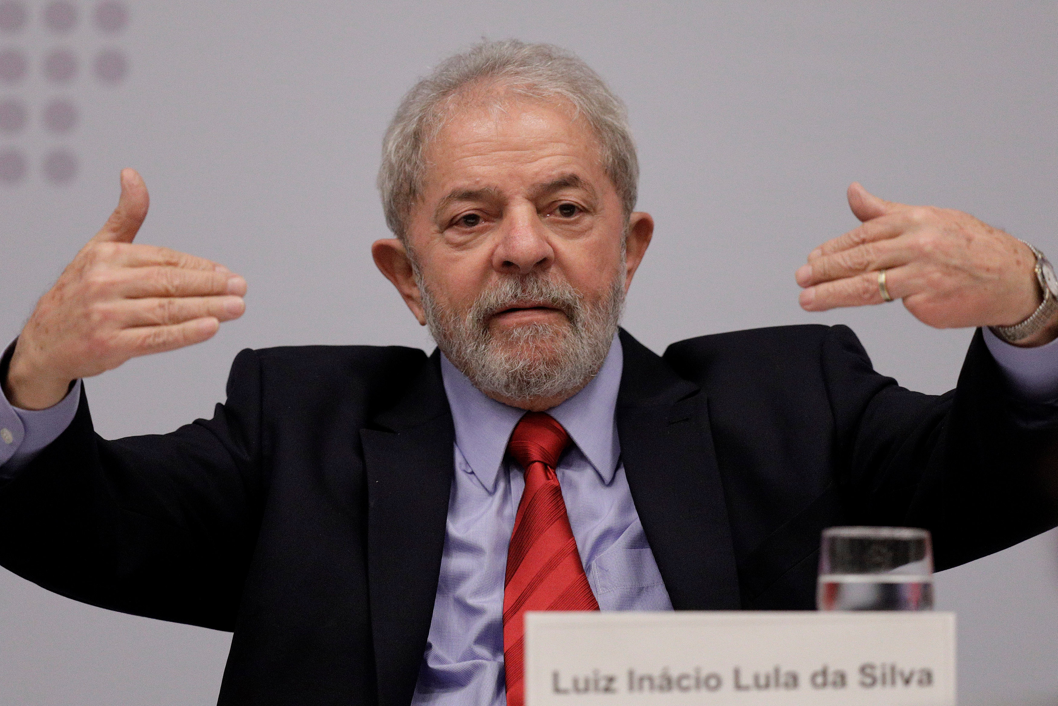 Partido de Lula reafirma candidatura presidencial y transfiere sede a Curitiba