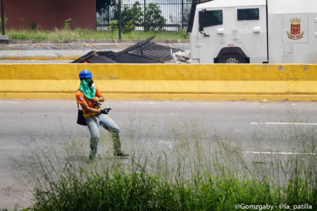 GN efectuó fuerte represión en Caracas este 3 de mayo. Foto: LaPatilla.com / Gabriela Gómez