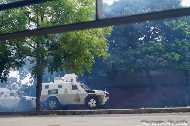 GN efectuó fuerte represión en Caracas este 3 de mayo. Foto: LaPatilla.com / Gabriela Gómez