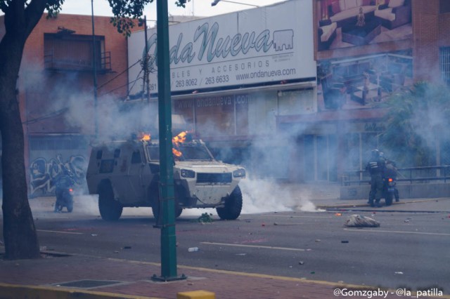 GN efectuó fuerte represión en Caracas este 3 de mayo. Foto: LaPatilla.com / Gabriela Gómez