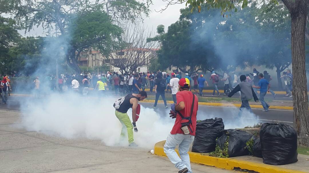 Ángel Machado: La represión en Maracaibo no detendrá la lucha por quebrar la dictadura