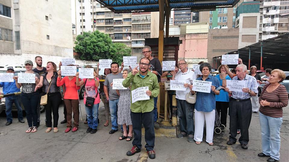Denuncian que Ministerio de Vivienda expropia terrenos en Caracas y los adjudica a colectivos