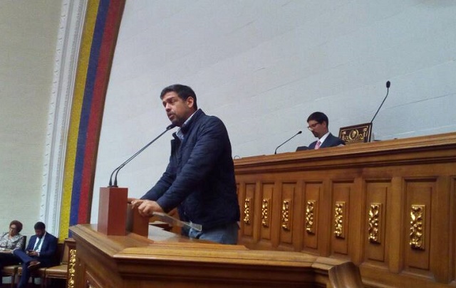 Carlos Ocariz, alcalde del municipio Sucre / Foto @AsambleaVE 