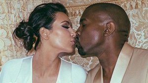 Mira el regalo de aniversario que Kanye West le dio a Kim Kardashian (Video)
