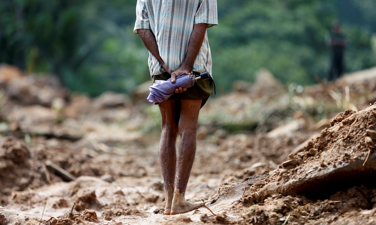 Al menos 77 muertos por lluvias torrenciales en Bangladés