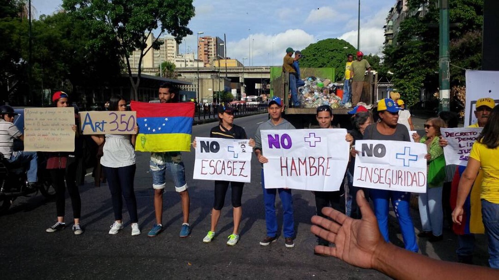 Vecinos de la Maternidad se reúnen para unirse al plantón nacional #5Jun (Fotos)