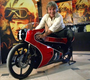Muere Ángel Nieto, trece veces campeón del mundo de motos, a los 70 años