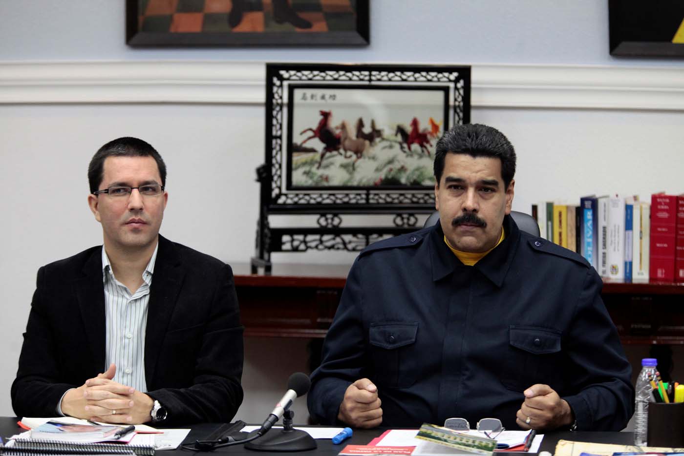 EEUU retó a Maduro y Arreaza a sostener contacto en transmisión en vivo