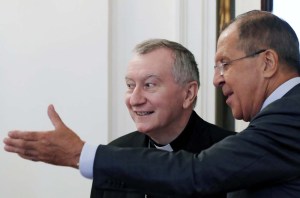 Rusia puede contribuir al diálogo en Venezuela, según el cardenal Parolin