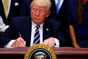 Trump anunciará el martes decisión sobre amnistía migratoria