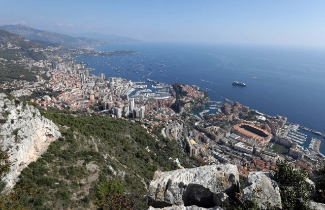 A general view shows Monaco Principality during the Monaco Yacht show, one of the most prestigious pleasure boat show in the world, highlighting hundreds of yachts for the luxury yachting industry and welcomes 580 leading companies, in the port of Monaco, September 27, 2017. REUTERS/Eric Gaillard