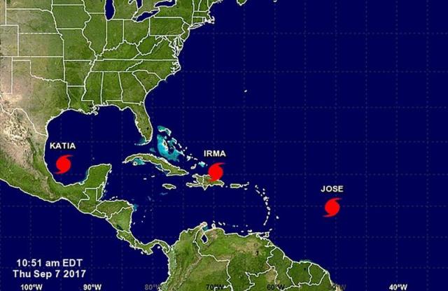 Imagen de los huracanes Katia, Irma y José durante su paso por el Atlántico (Foto: EFE)