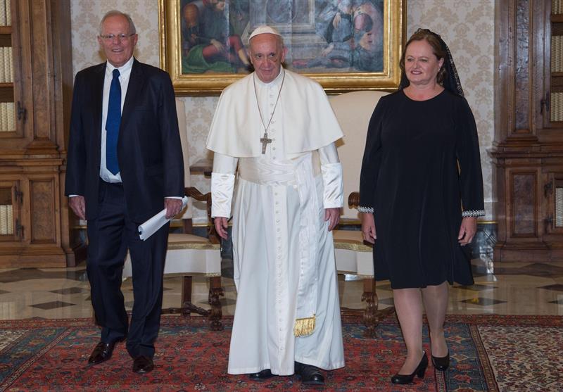 Papa Francisco recibió al presidente Kuczynski, durante 26 minutos