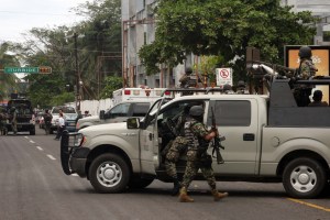 Caen abatidos ocho sicarios tras violento enfrentamiento con la policía mexicana