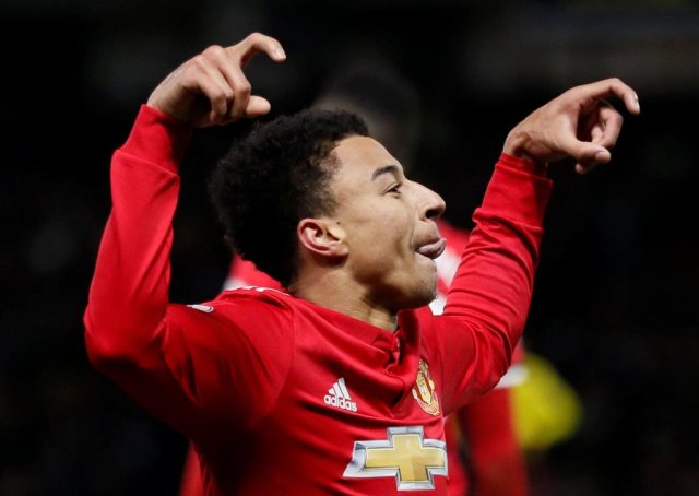 Jesse Lingard celebra tras marcar un gol por el Mancheste United. REUTERS/David Klein    EDITORIAL USE ONLY. No use with unauthorized audio, video, data, fixture lists, club/league logos or "live" services. Online in-match use limited to 75 images, no video emulation. No use in betting, games or single club/league/player publications. Please contact your account representative for further details.