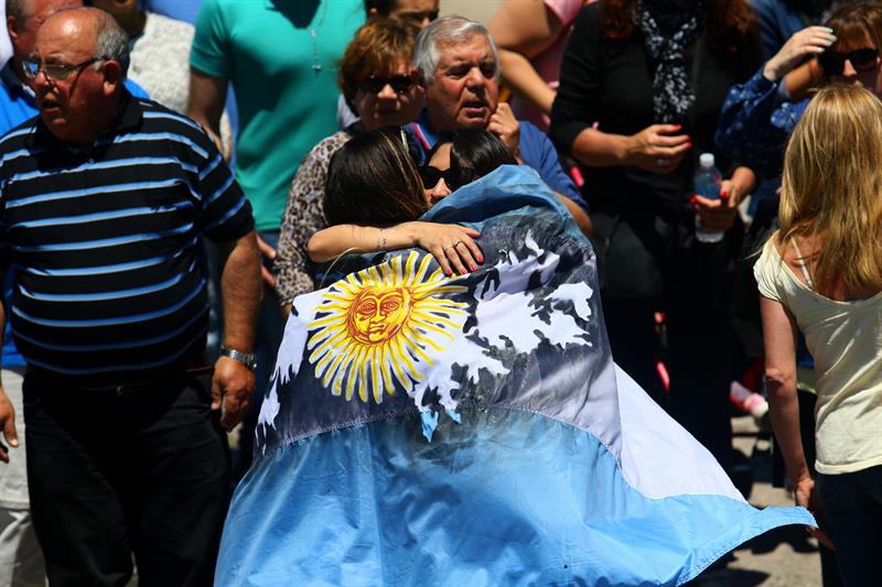 Mal tiempo amenaza búsqueda del submarino argentino tras 10 días desaparecido
