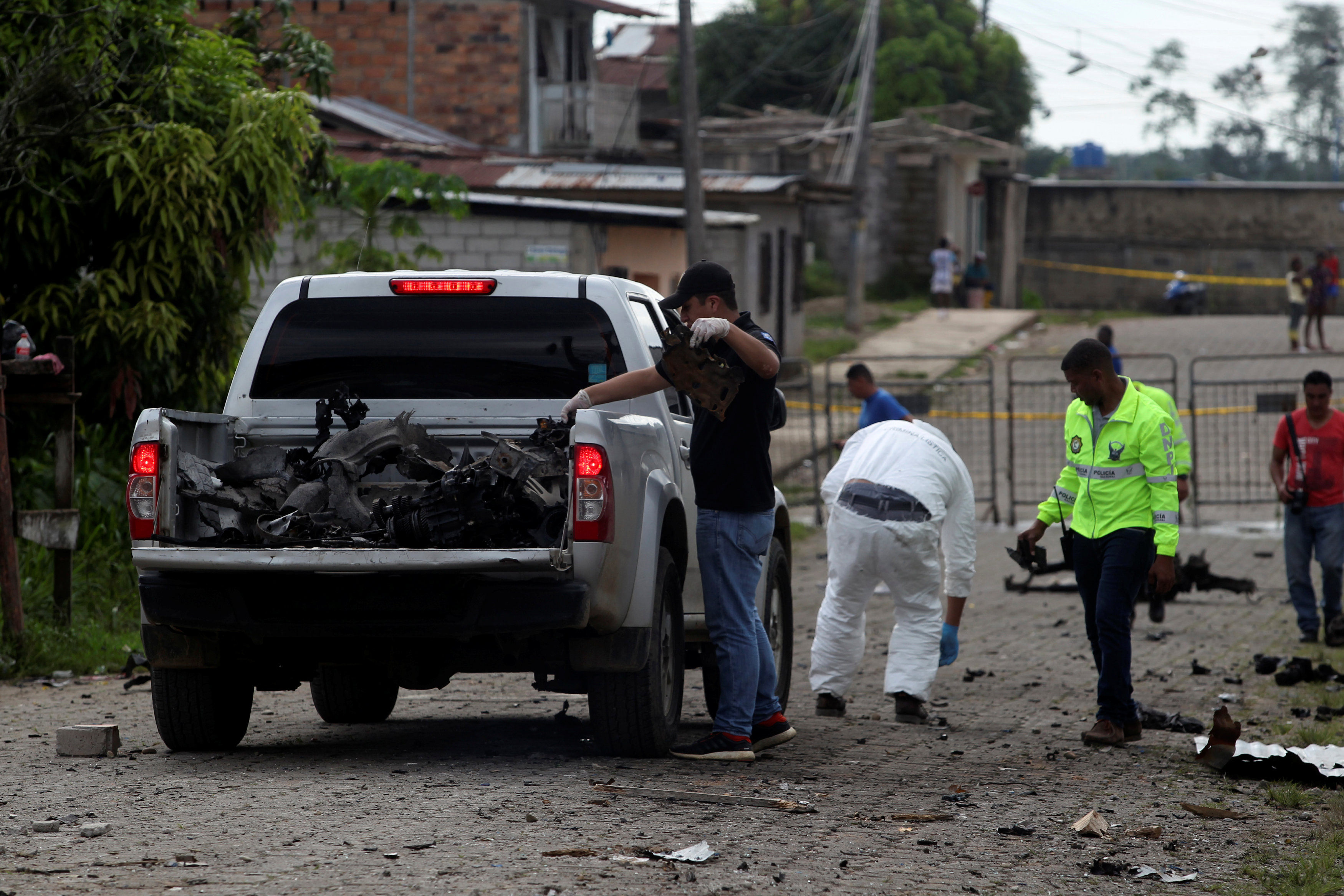 Ecuador estima que disidentes de las Farc estarían detrás de la explosión del carro bomba