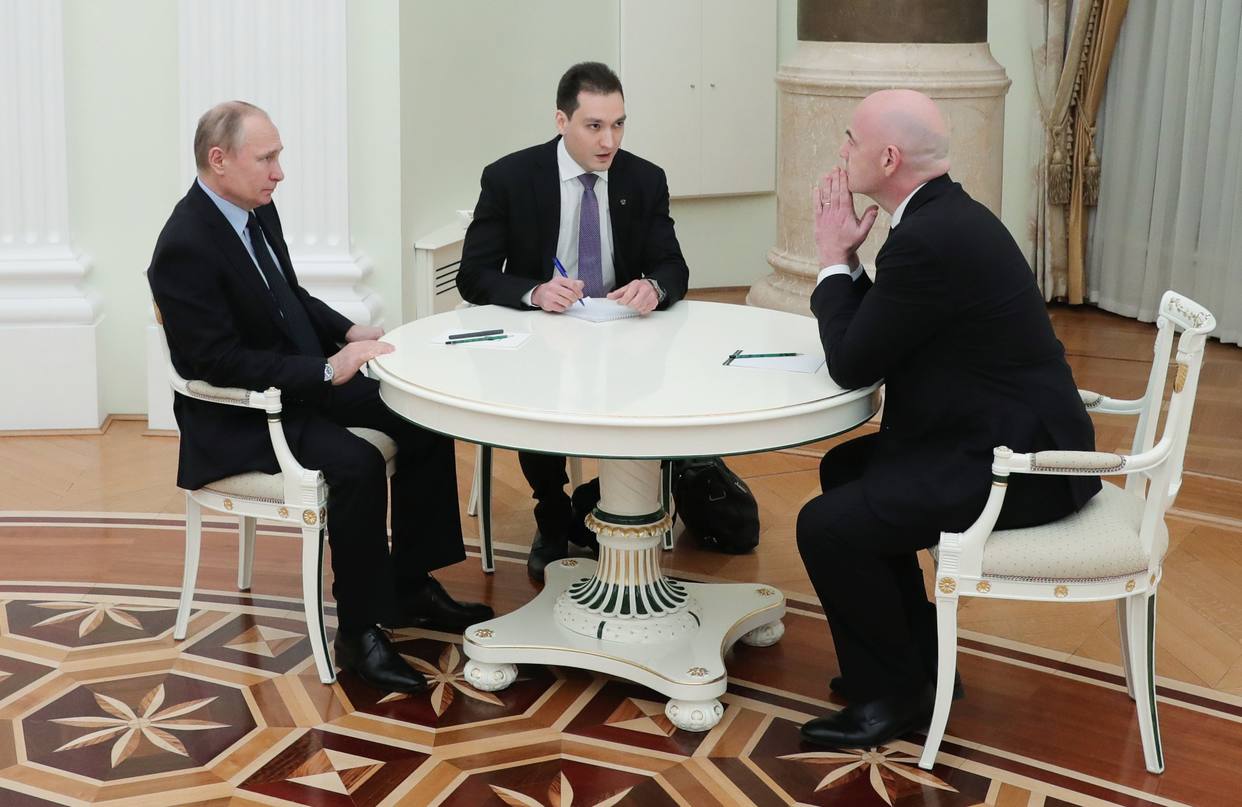 Putin recibió al presidente de la FIFA para afinar detalles del Mundial