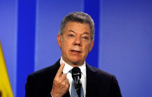 Santos confirma que ha decidido retomar los diálogos de paz con el ELN