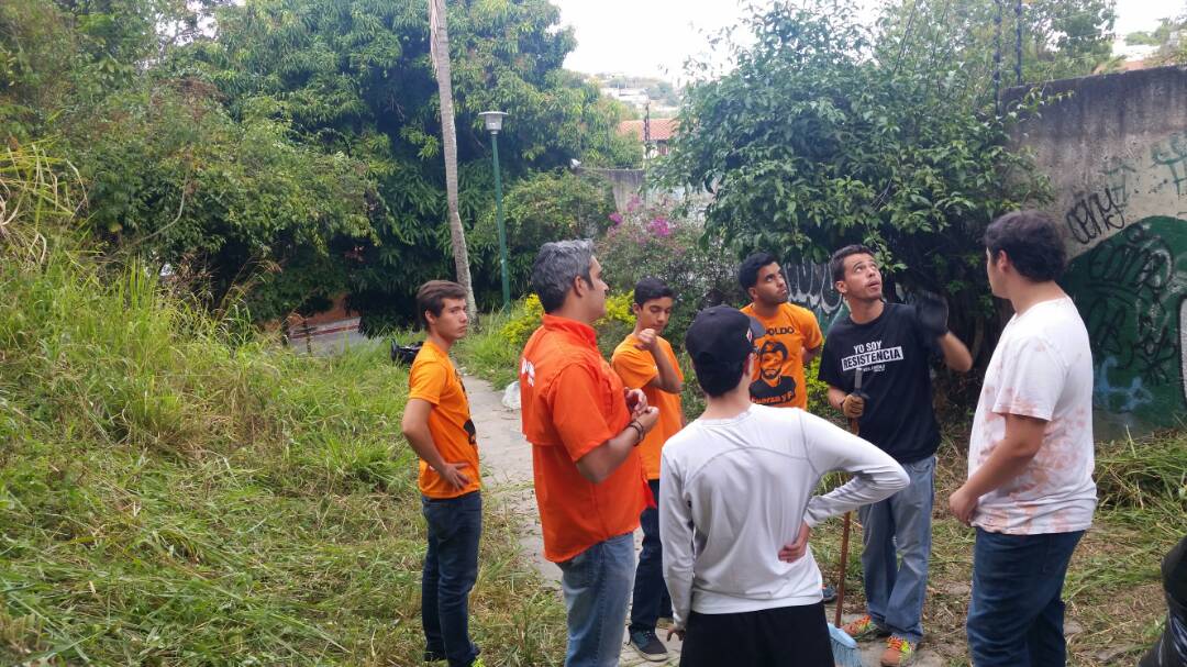 Concejal Luis Somaza recuperó áreas verdes en Santa Paula junto a Juventudes de Voluntad Popular