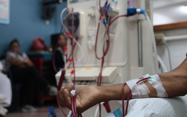 Pacientes renales del Zulia quedan sin insumos nuevamente