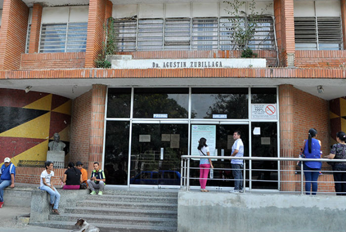 Médicos del Pediátrico de Barquisimeto usaron linternas de celulares para atender pacientes durante apagón