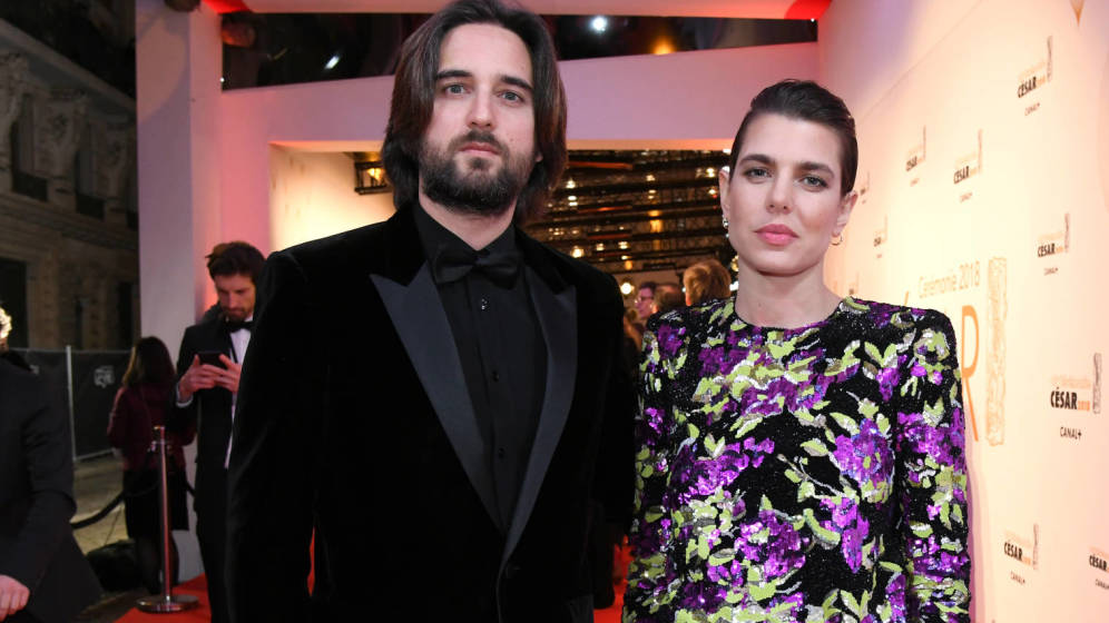 Suenan campanas de boda en Mónaco: Se casan Carlota Casiraghi y Dimitri Rassam