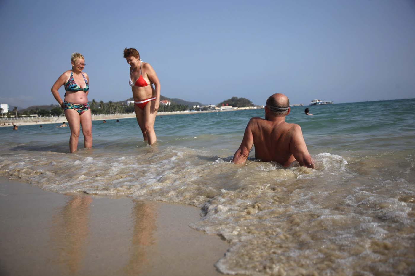 China abre su isla tropical de Hainan a los turistas sin visado