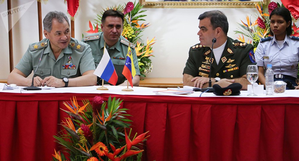 Padrino López invitó a pilotos rusos participantes en combates en Siria a compartir experiencias en Venezuela