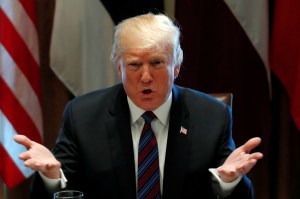 Trump acusa al exdirector del FBI de ser “mentiroso”