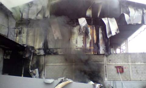Foto: Reportan incendio en la empresa Munchis / Cortesía 