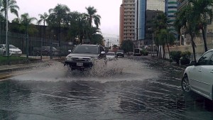 Cinco familias afectadas por fuertes lluvias en Barquisimeto