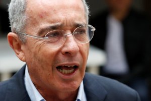 ¿Qué significa una intervención legal en Venezuela como pidió Uribe?