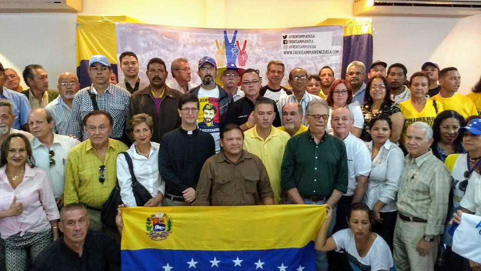 Instalan Frente Amplio Venezuela Libre en el estado Bolívar